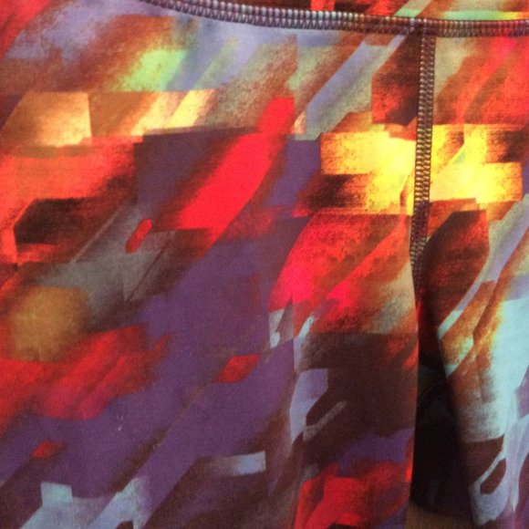 Athleta Colorburst Sonar Tight Leggings S Blue Red Orange Yellow Purple - Picture 6 of 11